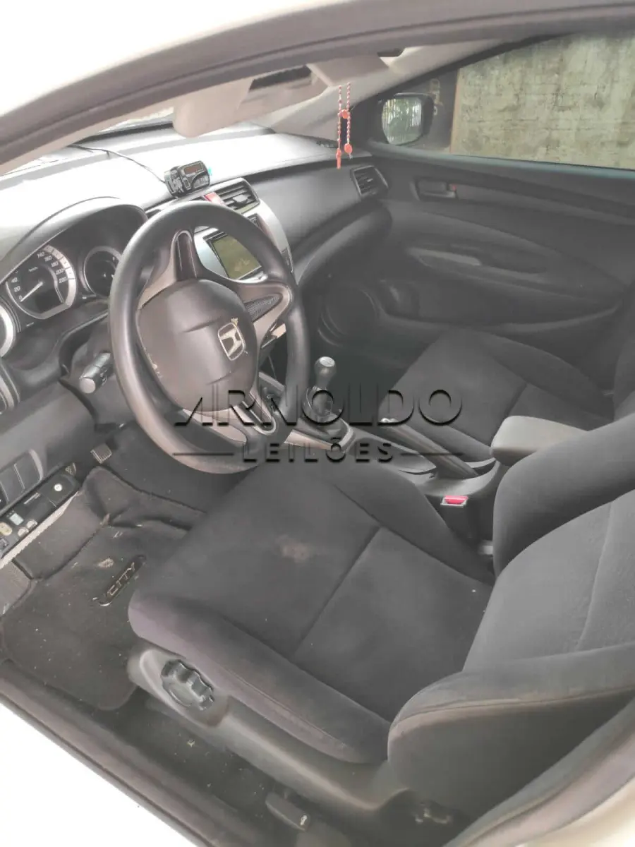 LOTE  - HONDA CITY LX 2013