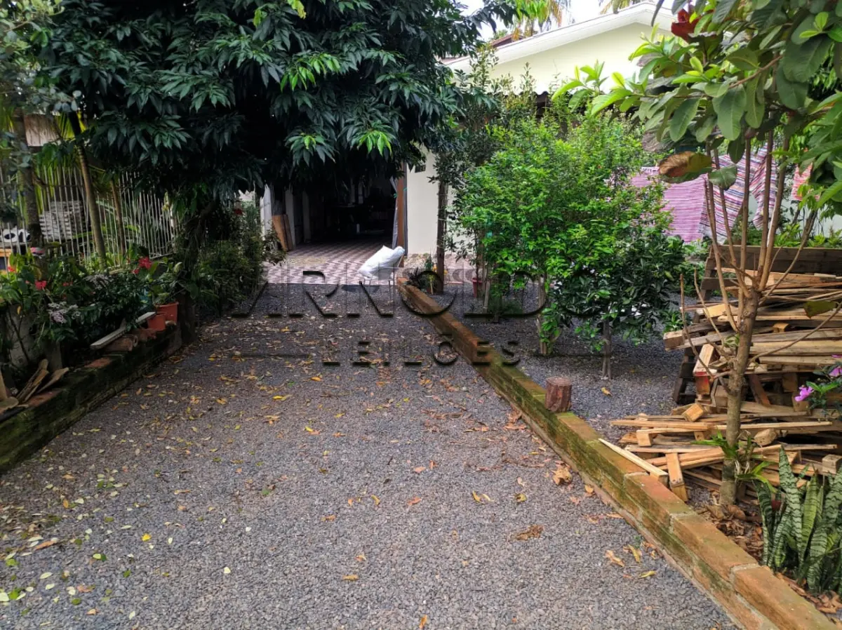 LOTE 2 - 4 TERRENOS COM CASAS EM CAMPO BOM/RS