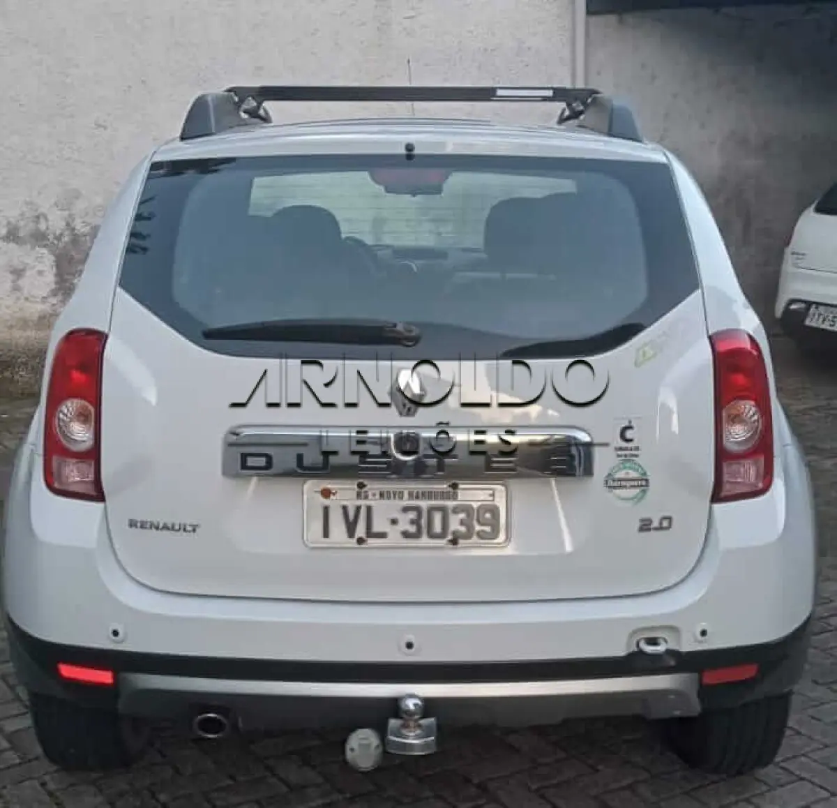 LOTE 004 - DUSTER 20 D 4x4 2013/2014