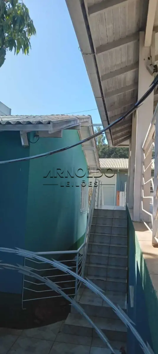 LOTE 001 - TERRENO E EDIFICAÇÕES CAMPO BOM