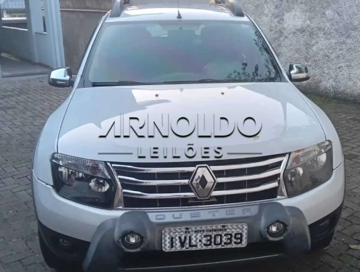 LOTE 004 - DUSTER 20 D 4x4 2013/2014