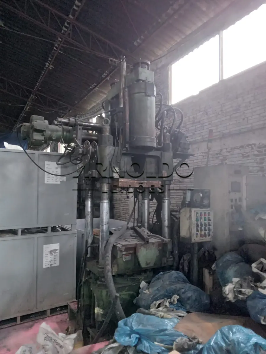 LOTE 001 - INJETORA TUNG YU TIP 2000 A LL250 PCD, SÉRIE A, 763