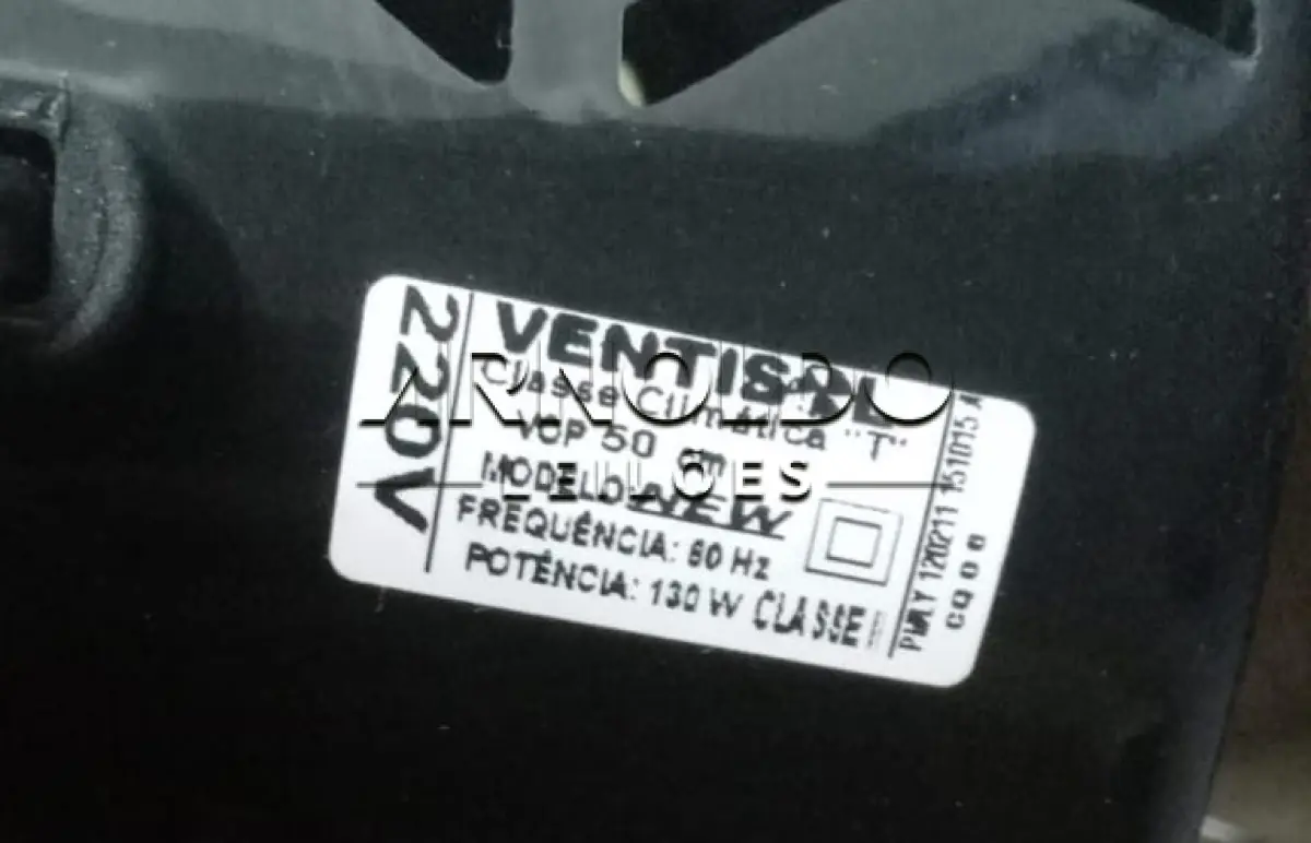 LOTE 002 - VENTILADOR PAREDE 50cm 220V