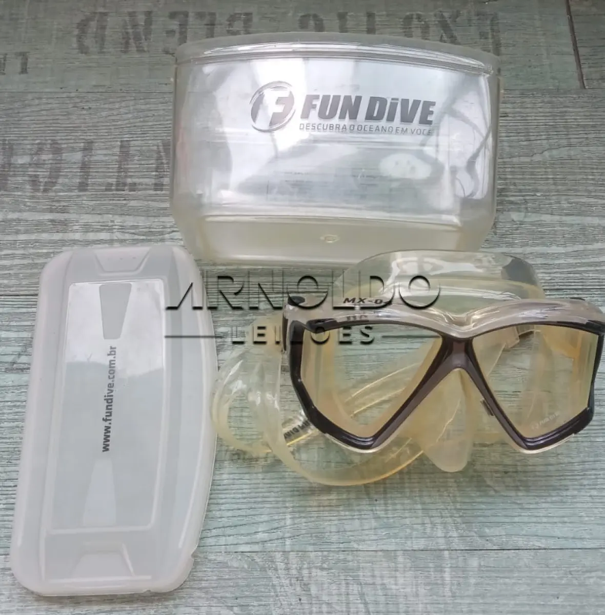 LOTE 011 - SNORKEL E SAPATILHA