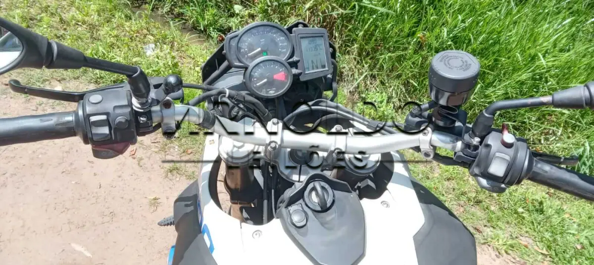 LOTE 002 - BMW F800 GS 2012/2012