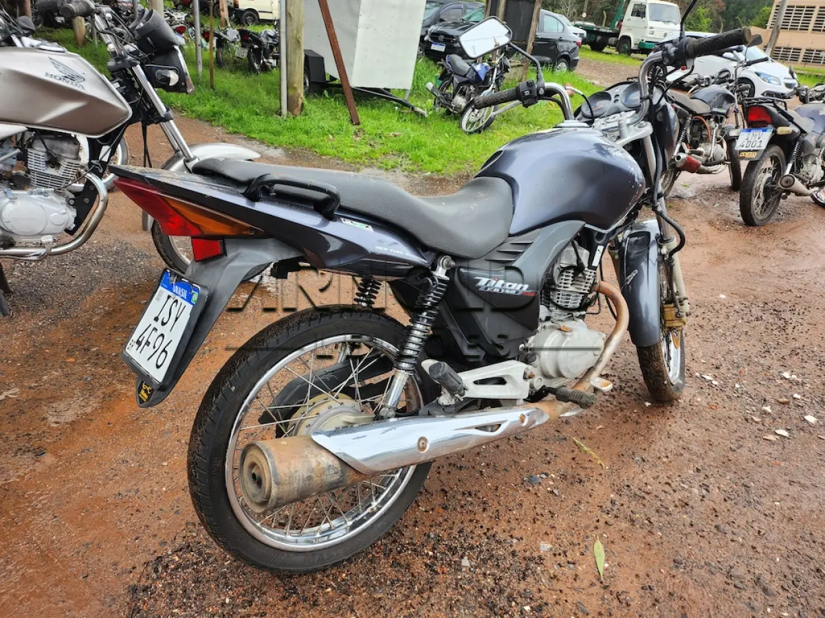LOTE 0025