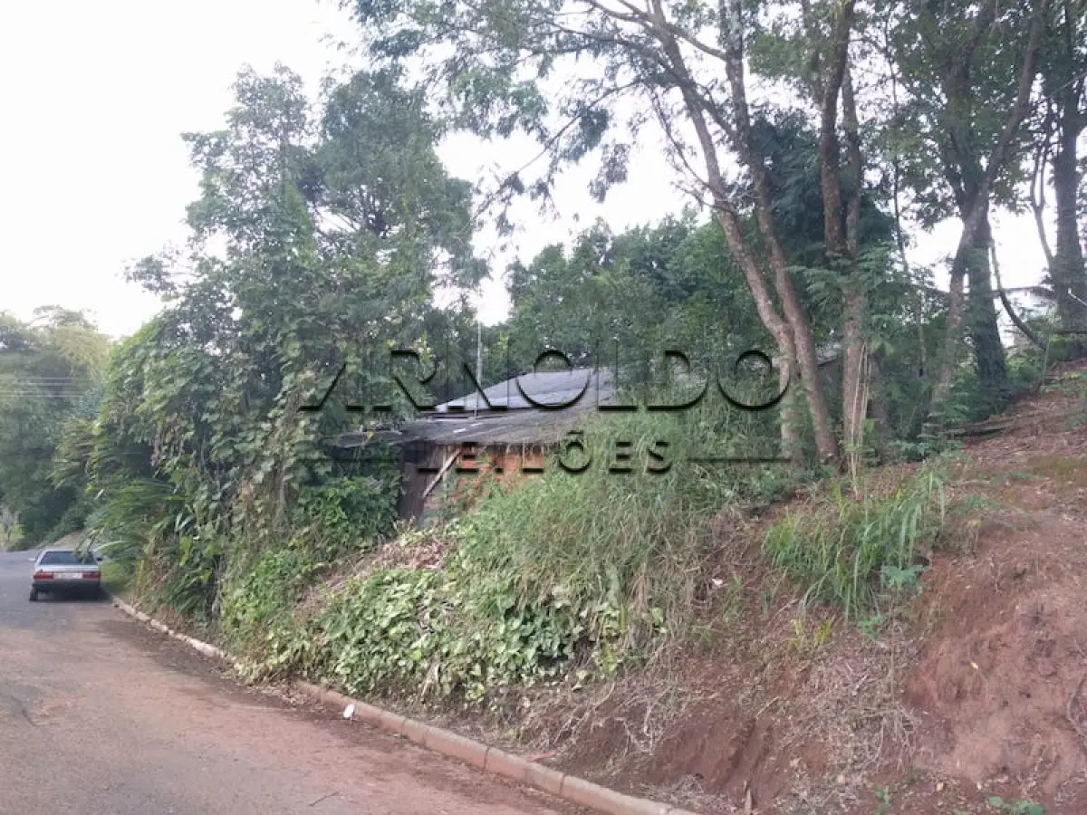 LOTE 001 - CASA E TERRENO NOVO HAMBURGO