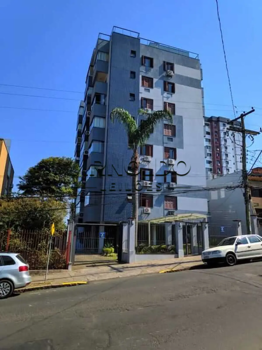 LOTE 01 - BOX POA N. 7, ENES BANDEIRA, N. 218 1ºL R$ 47.000,00 2ºL R$ 37.600,00