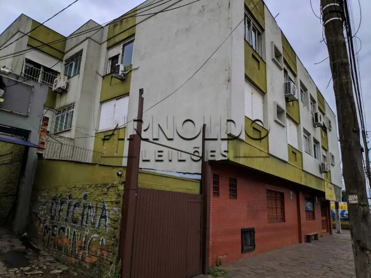 LOTE  - 2L R$ 175.000,00 APTO 102 e BOX 03 PORTO ALEGRE