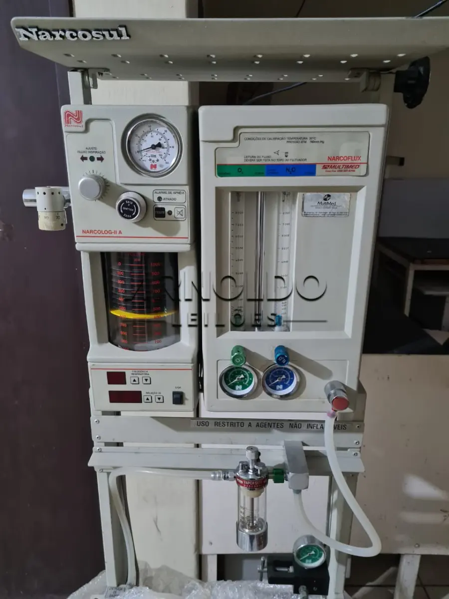 LOTE 009 - APARELHO DE ANESTESIA,  MARCA NARCOSUL, VENTILADOR ELETRÔNICO, NÚMERO DE  SÉRIE 0702-387