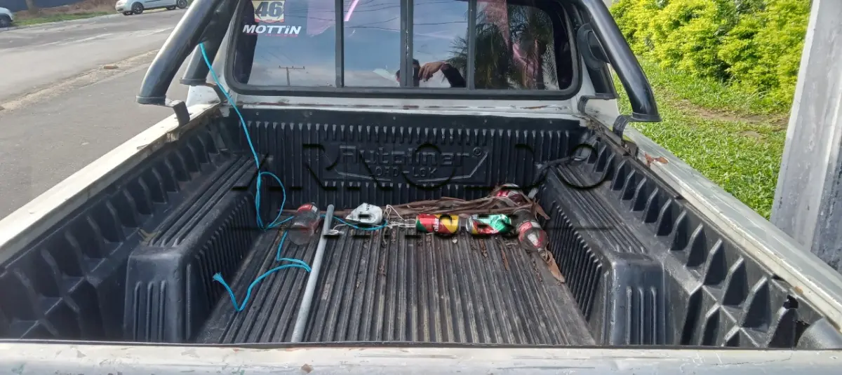 LOTE 6 - LEILAO CANCELADO POR DETERMINACAO JUDICIAL. FORD RANGER XL 13D, PLACAS IJT9136, 2000/2001