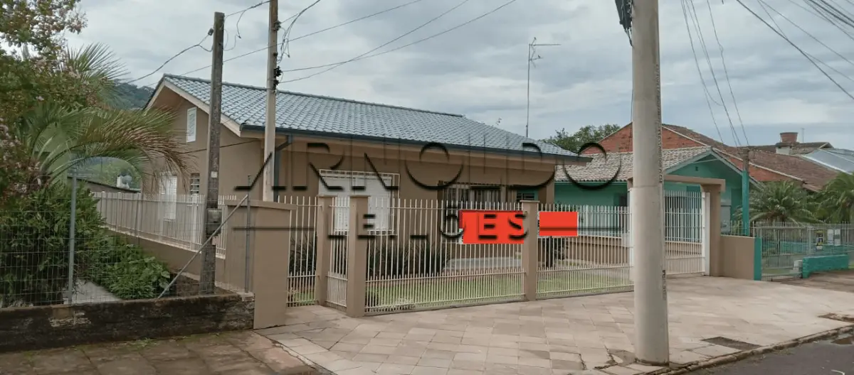 LOTE 1 - LEILÃO CANCELADO POR DECISÃO JUDICIAL. CASA ESTÂNCIA VELHA DESOCUPADA E REFORMADA