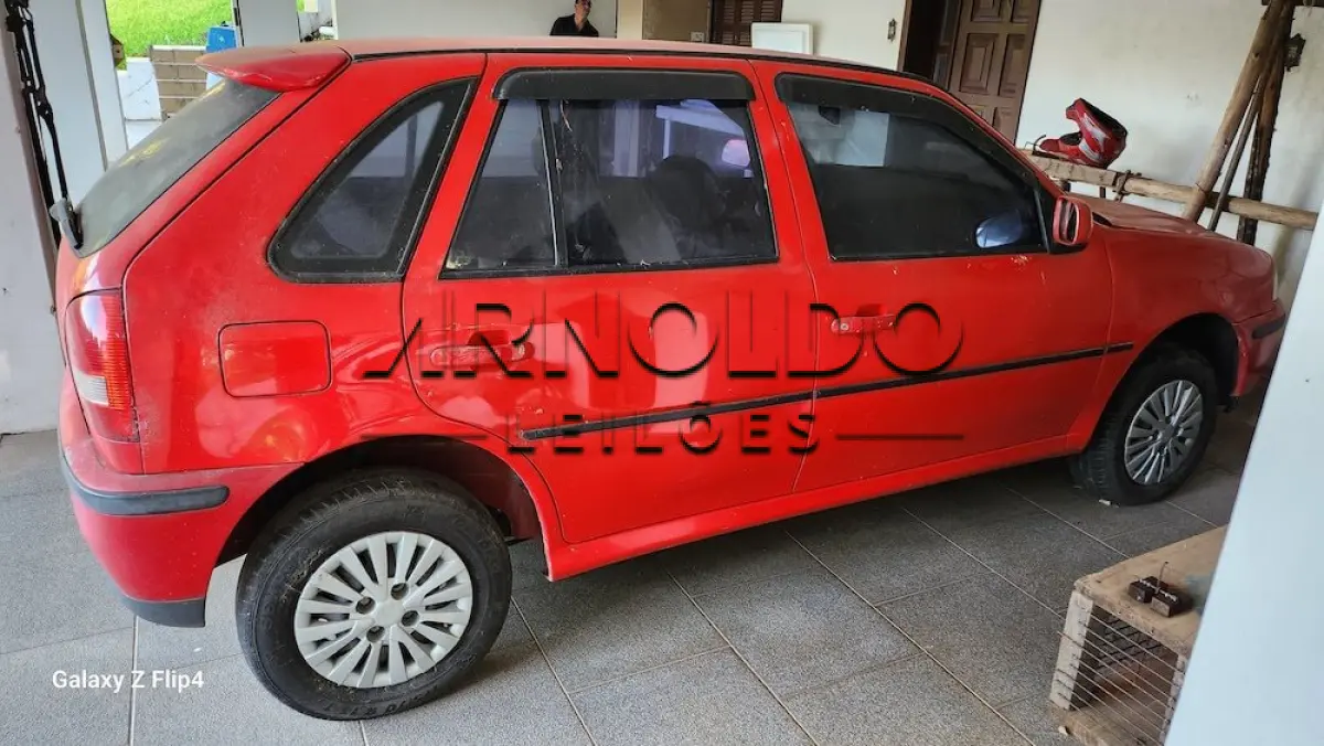 LOTE 001 - GOL 1.0 04/05 Vermelho IMG0662