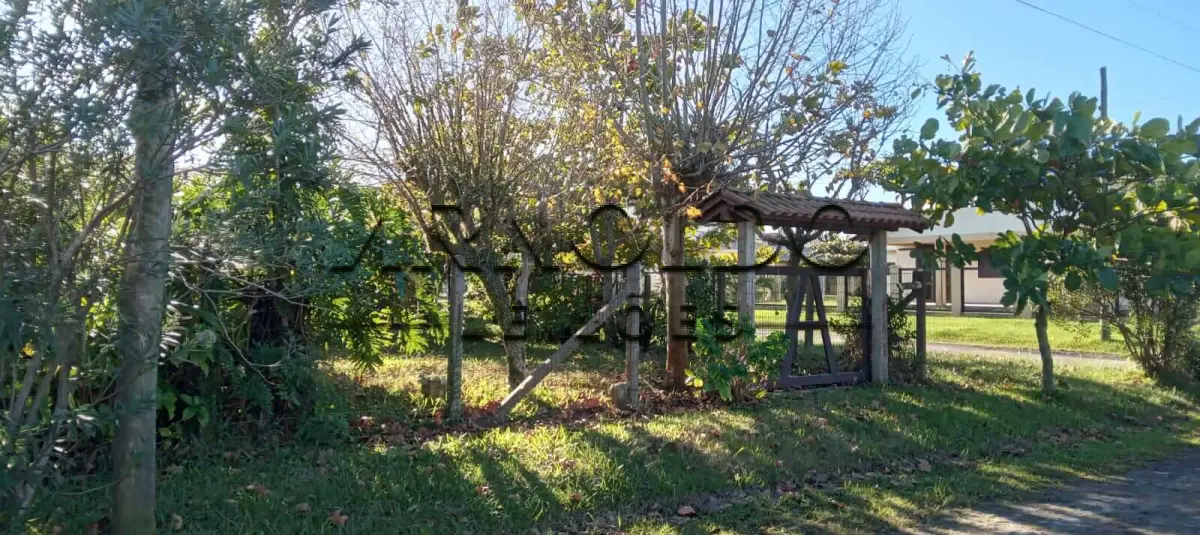 LOTE 002 - CASA E TERRENO - BALNEÁRIO RONDINHA - ARROIO DO SAL