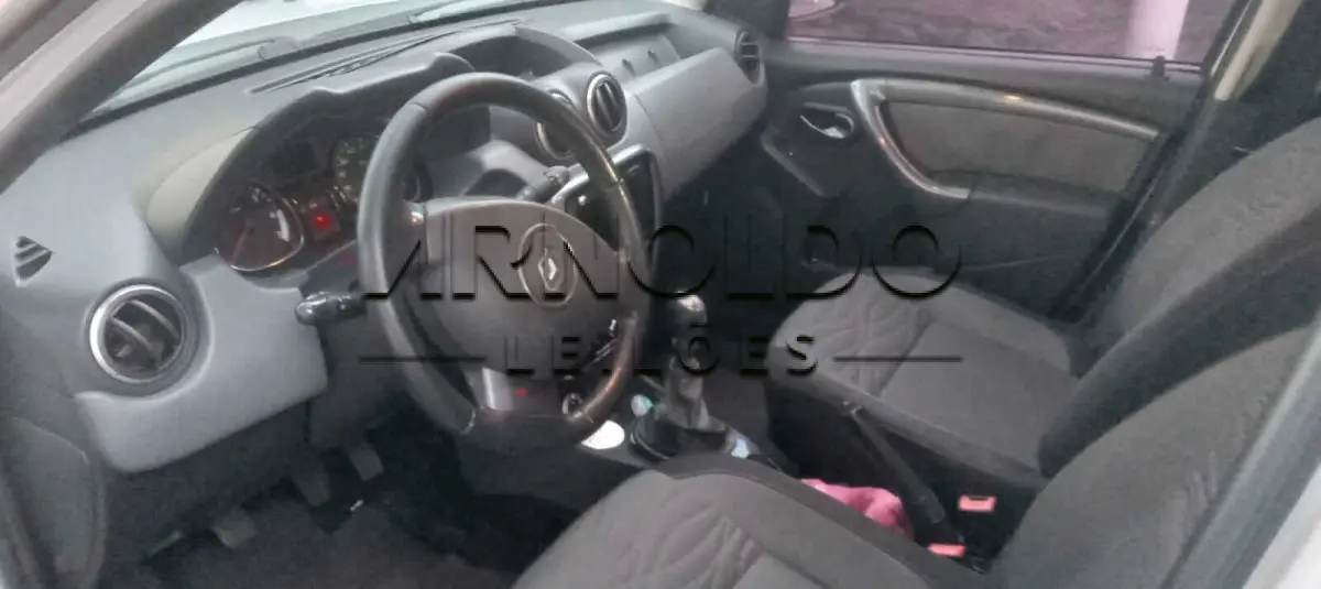 LOTE 004 - DUSTER 20 D 4x4 2013/2014