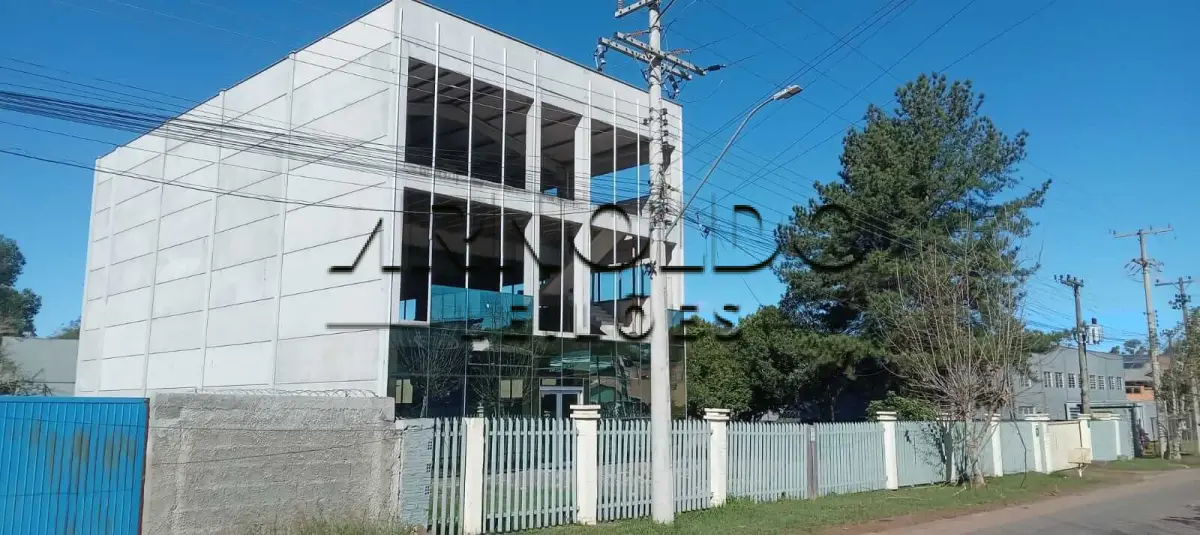 LOTE 001 - TERRENO E EDIFICAÇÕES CAMPO BOM