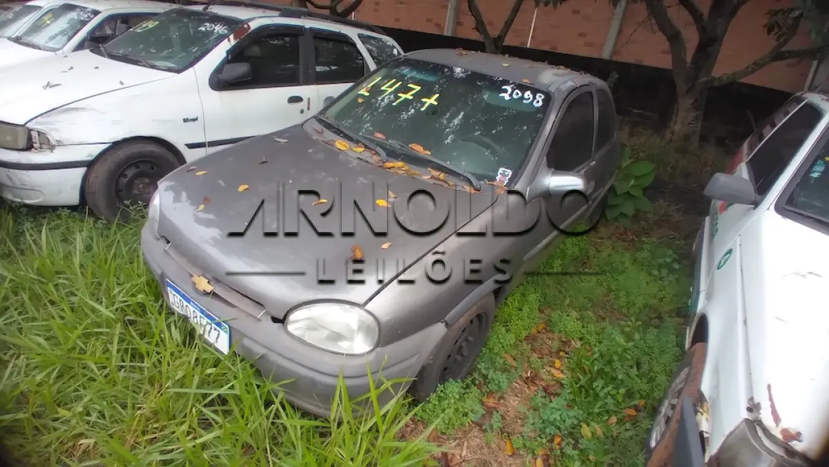 LOTE 0047