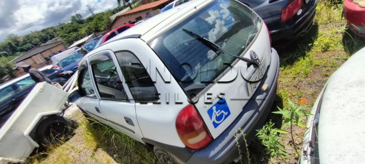 LOTE 0185