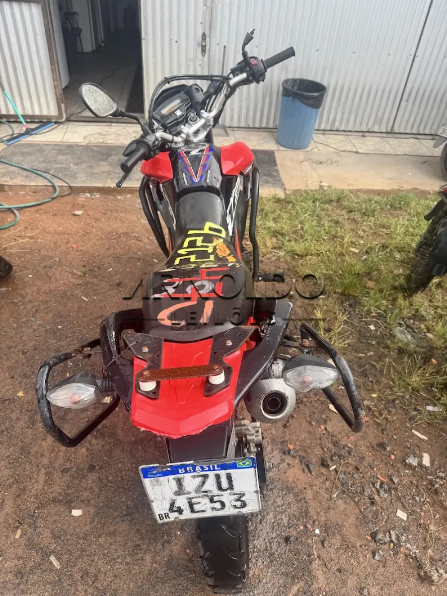 LOTE 0047