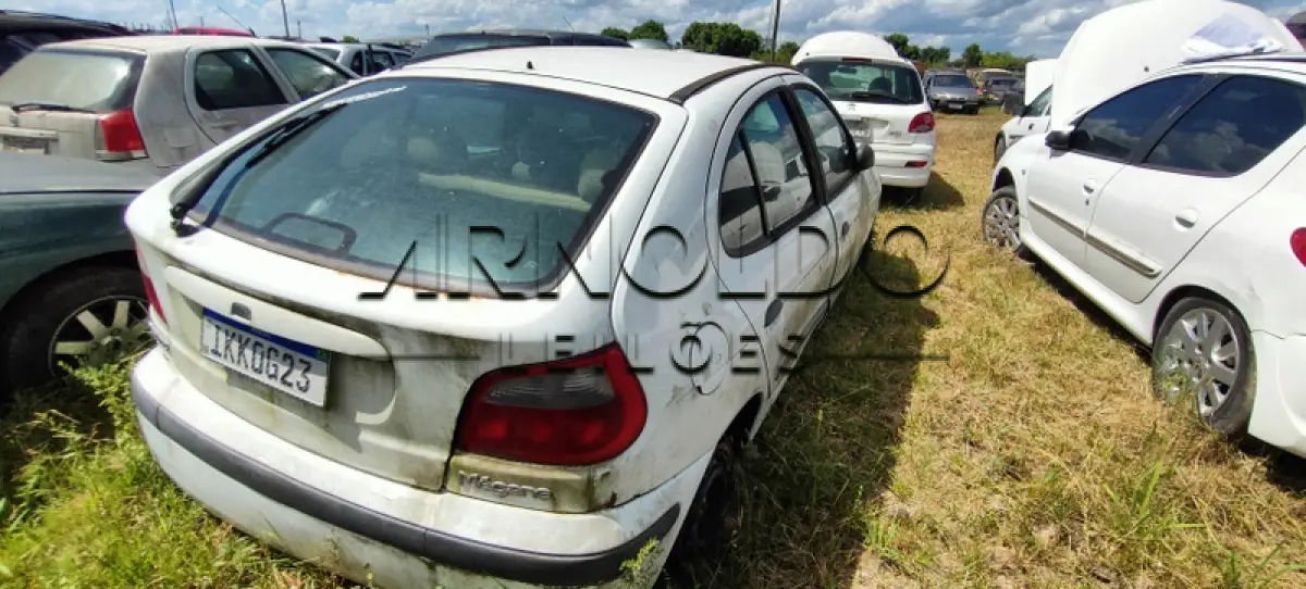 LOTE 0038